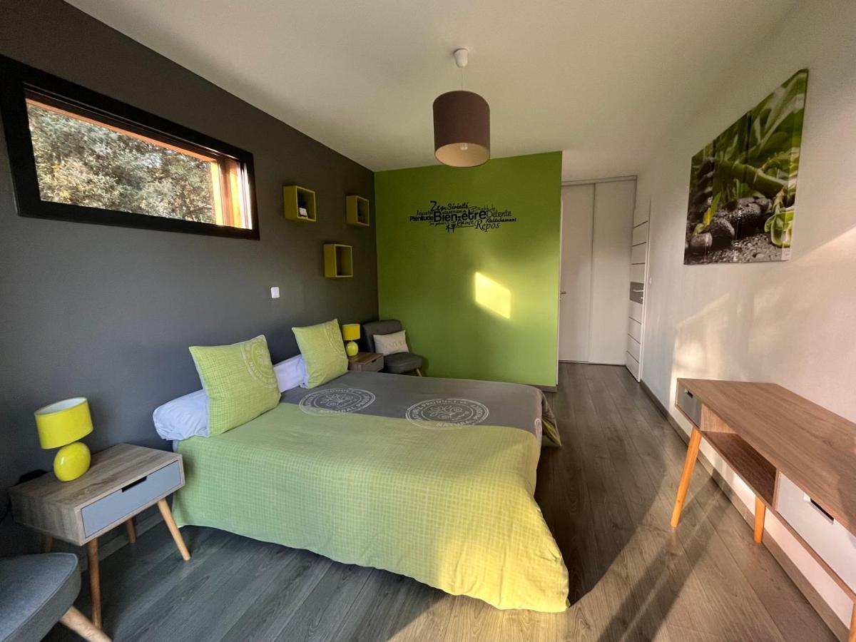Du rêve Ô naturel - Chambre d'hôtes entre Ardèche et Gard Saint-Julien-de-Peyrolas Exterior foto