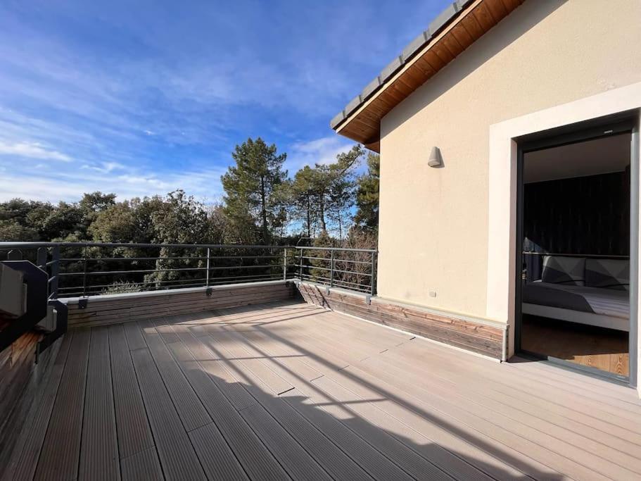 Du rêve Ô naturel - Chambre d'hôtes entre Ardèche et Gard Saint-Julien-de-Peyrolas Exterior foto
