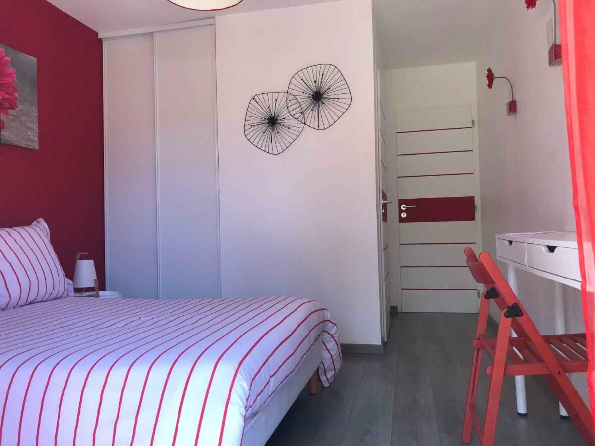 Du rêve Ô naturel - Chambre d'hôtes entre Ardèche et Gard Saint-Julien-de-Peyrolas Exterior foto